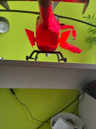 Helicóptero de rescate juguete