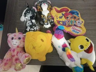 Pack Peluches Unicornio, Tiburón, Gato, Perro