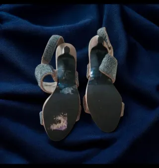 Sandalias Tintoretto Beige y Plateadas