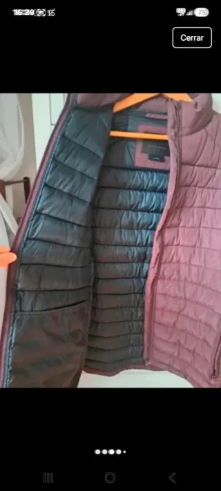 Plumífero caballero color berenjena