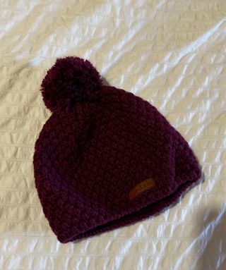 Gorro burdeos con pompón Wedze