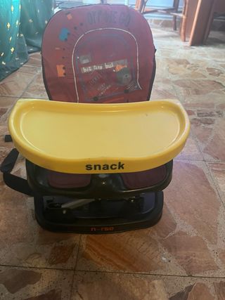 Trona portátil Nurse Snack