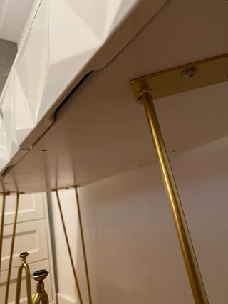 Tocador/Escritorio blanco con taburete rosa