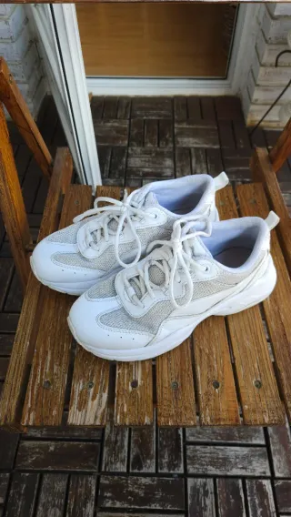 Puma Cilia Mujer Gris y Blanco