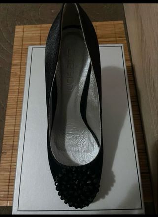 Zapatos de tacón negros Chesterfield