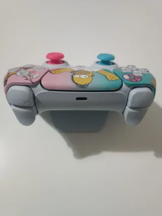 Mando PS5 Homer Simpson con TMR magnéticos