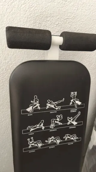 Banco de ejercicios abdominales