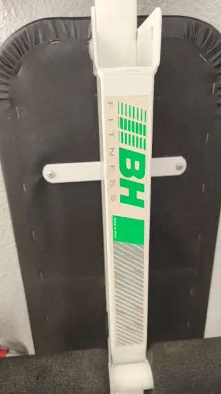 Banco de ejercicios abdominales