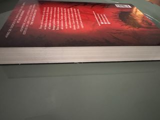 Una corte de rosas y espinas