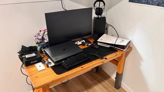 Mesa Escritorio Madera robusta y dura