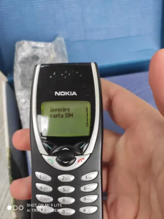 Nokia 8210 Sbloccato