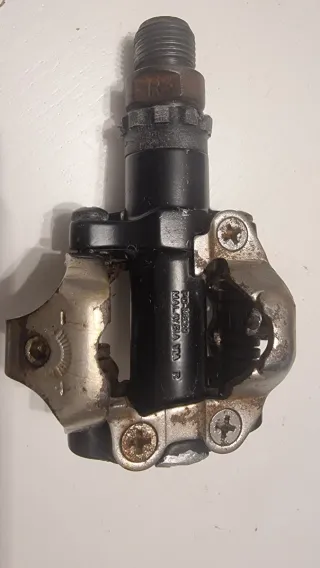 Pedais Shimano M520