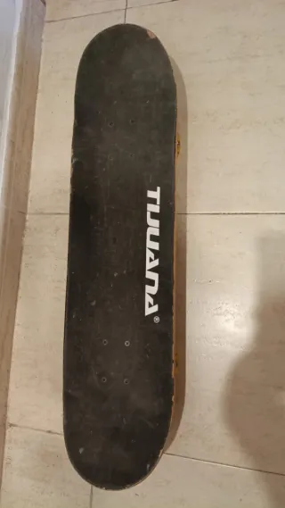 Skate con diseño de mono