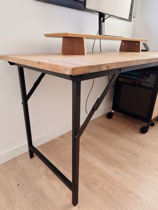 Escritorio plegable (2 x €60)