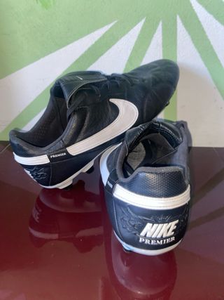 Botas Fútbol Nike Premier Talla 42.5