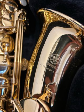 Saxofón Alto Yamaha YAS-275