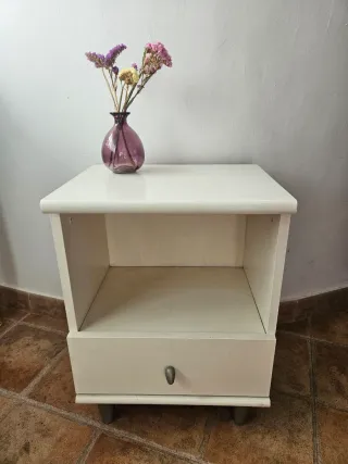 Mesita de noche