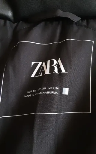 Abrigo acolchado/plumífero/plumas Zara efecto piel