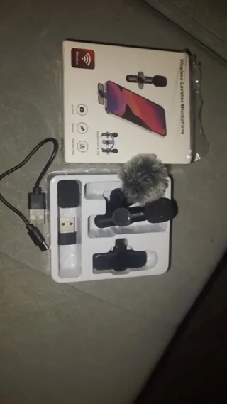 Micrófono Lavalier Inalámbrico 2.4G