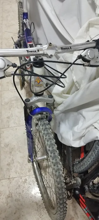 Bicicleta de montaña AGECA SLR