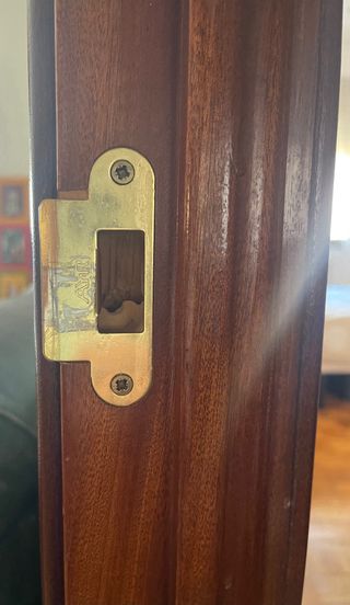 Puertas de madera maciza