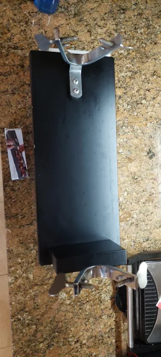 Jamonero Bodega madera lacado Wengue + pinzas