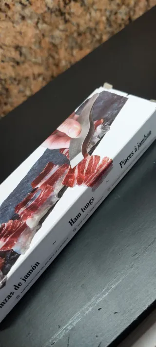 Jamonero Bodega madera lacado Wengue + pinzas