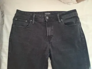 Pantalón vaquero hombre negro