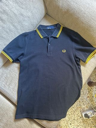 Polo Fred Perry Talla S Negro y Amarillo