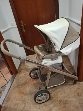 Carrito Bebecar Silla Paseo 2x1 , costó 1200 euros