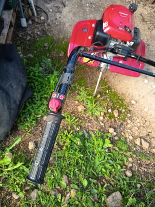 Motoazada Honda F220