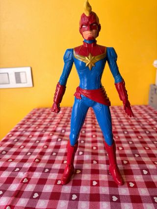 Capitana Marvel Figura de Acción