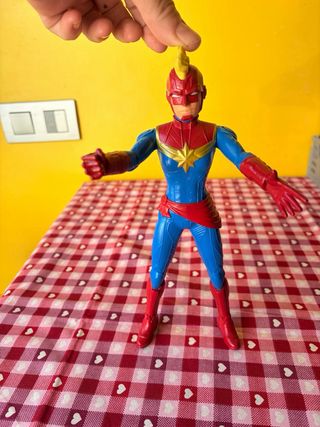 Capitana Marvel Figura de Acción