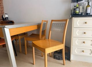 Mesa comedor con cajón madera y metal