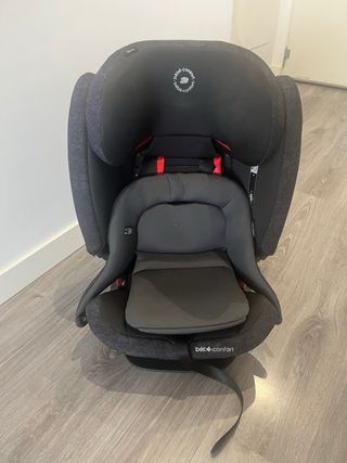 Silla Auto Bébé Confort Titan Pro Nomad