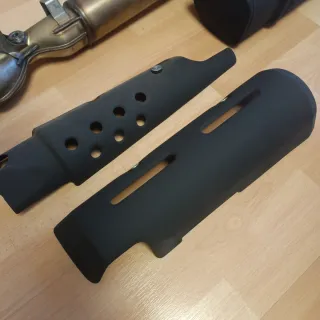 Sistema de escape moto