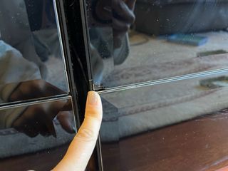 Mobile basso nero e bianco