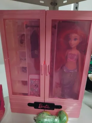 Armario Barbie con Muñeca Sirena