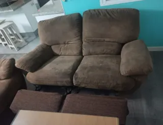 Sofá de 2 plazas marrón