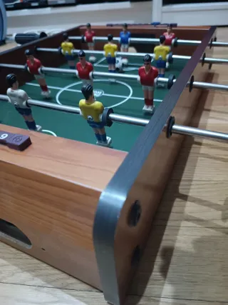 Futbolín de mesa pequeño