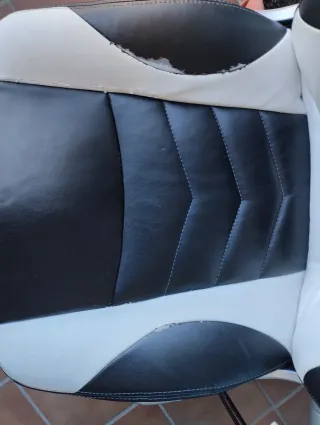 Silla Gaming Negra y Blanca