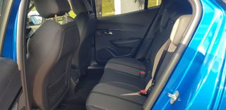 Peugeot 2008 GT Puretech 130 CV Año 2022 16025 Kms