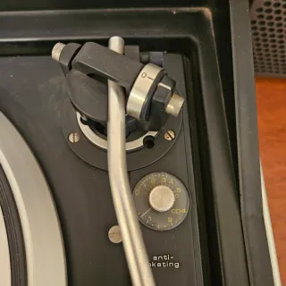 Equipo Grundig 3010 - radio cassette tocadiscos.