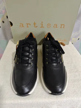 Zapatos Clarks Negros y Marrones