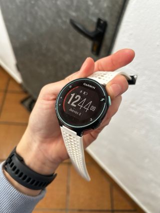 Garmin Forerunner 235