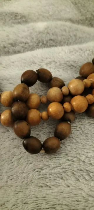 Grande collana in legno