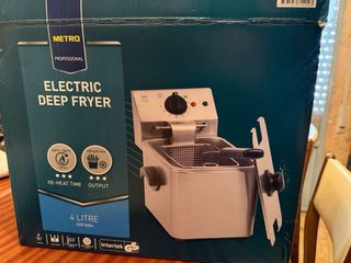 Freidora Eléctrica METRO Professional 4L