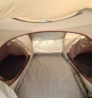 Tienda campaña familiar Quechua Seconds 4.2