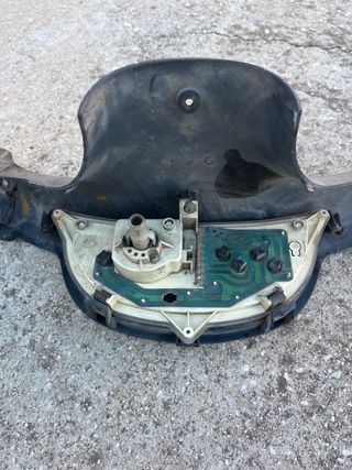 Cuenta Kilómetros Piaggio Zip SP1