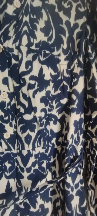 Vestido estampado Zara azul y blanco